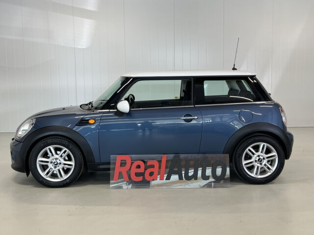 MINI Cooper 2011 R56 *1,6i Man *Jakopää huollettu