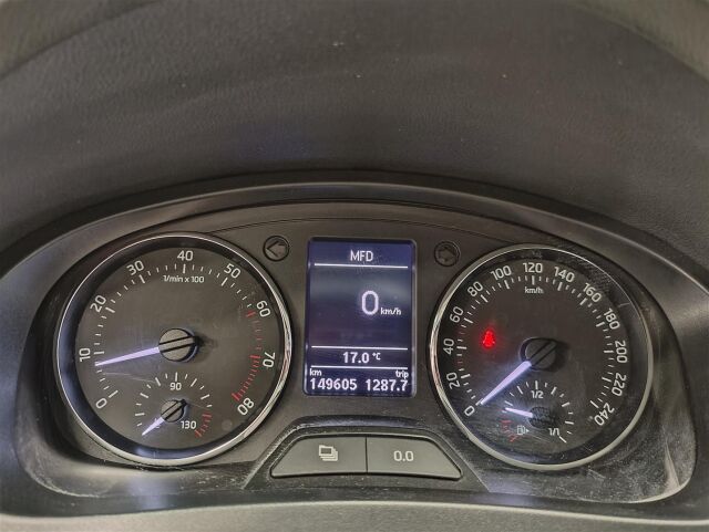 SKODA Rapid 2013 1,2 TSI 105 Elegance