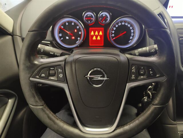 OPEL Zafira Tourer 2013 Cosmo 2,0 CDTI Start/Stop 121kW MT6