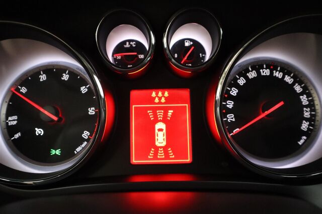 OPEL Zafira Tourer 2013 Cosmo 2,0 CDTI Start/Stop 121kW MT6