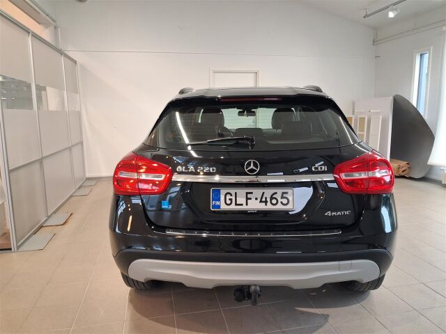 Mercedes-Benz GLA 2014 220 CDI 4Matic A Premium Business