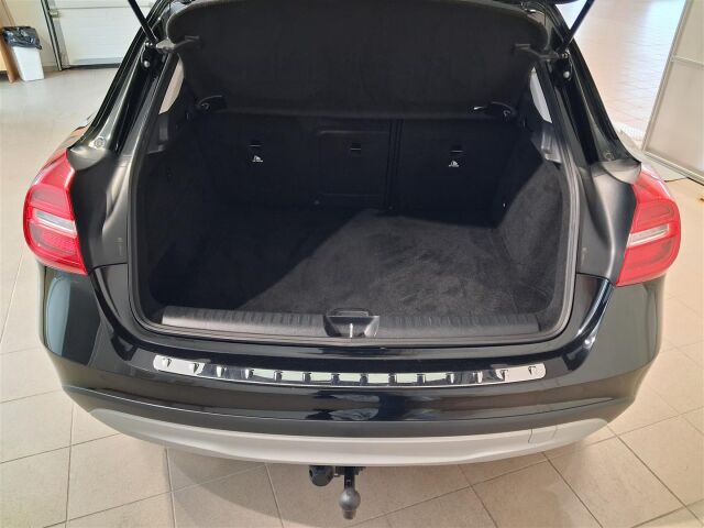 Mercedes-Benz GLA 2014 220 CDI 4Matic A Premium Business