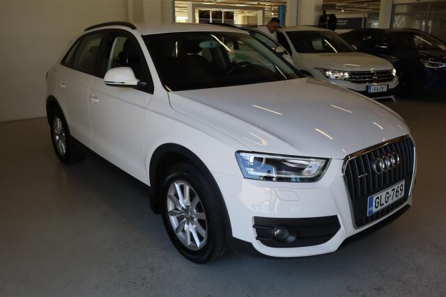 AUDI Q3 2014 Business II 2,0 TDI quattro S tronic 130 kW