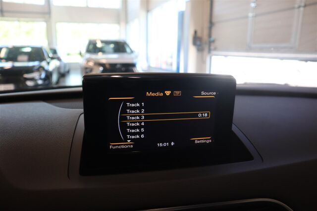 AUDI Q3 2014 Business II 2,0 TDI quattro S tronic 130 kW
