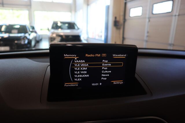 AUDI Q3 2014 Business II 2,0 TDI quattro S tronic 130 kW