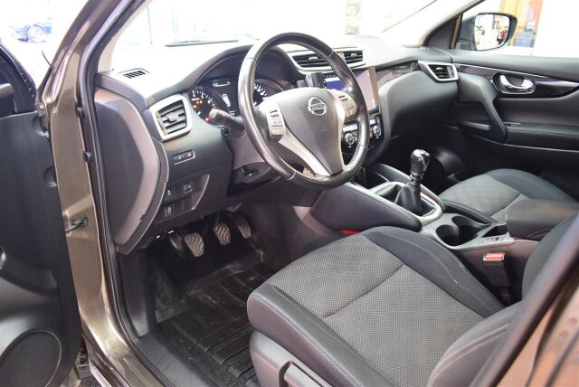 NISSAN Qashqai 2015 DIG-T 115 Acenta 2WD 6M/T