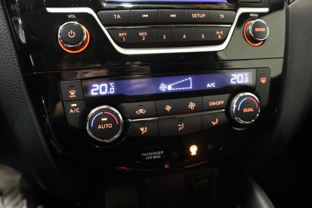 NISSAN Qashqai 2015 DIG-T 115 Acenta 2WD 6M/T E6 Safety Pack