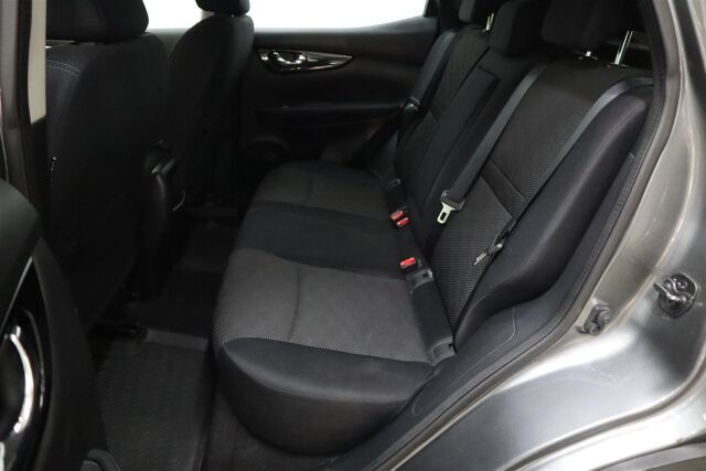 NISSAN Qashqai 2016 DIG-T 115 Acenta 2WD Xtronic E6 Safety Pack Connect