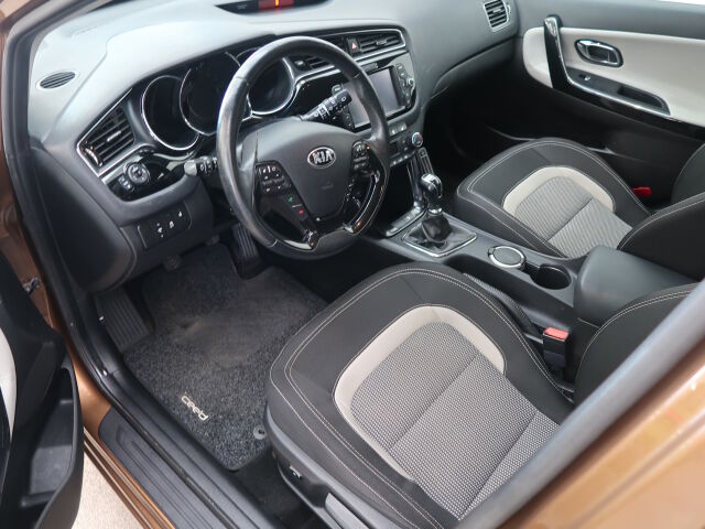 Kia cee´d 2016 1,0 ISG 120hv EX SW EcoDynamics
