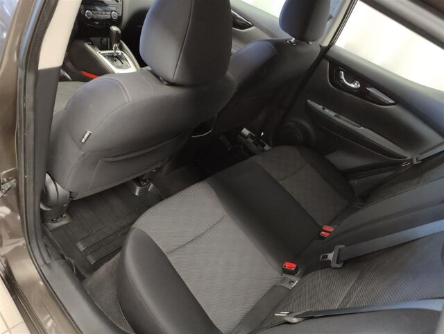 NISSAN Qashqai 2016 DIG-T 115 Acenta 2WD Xtronic E6 Safety Pack Connect * Vetokoukku, Huoltokirja *