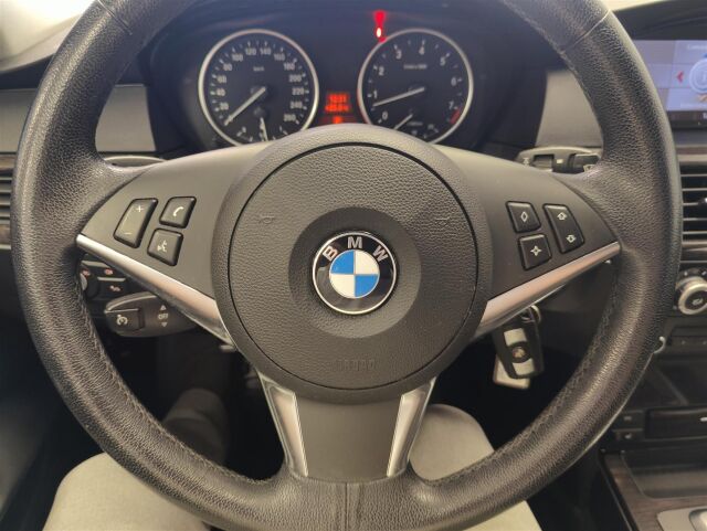 BMW 525 2008 E61 Touring