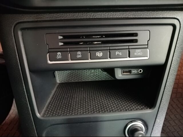 VOLKSWAGEN Tiguan 2016 Premium-Line 2,0 TDI 110 kW (150 hv) 4MOTION DSG-automaatti