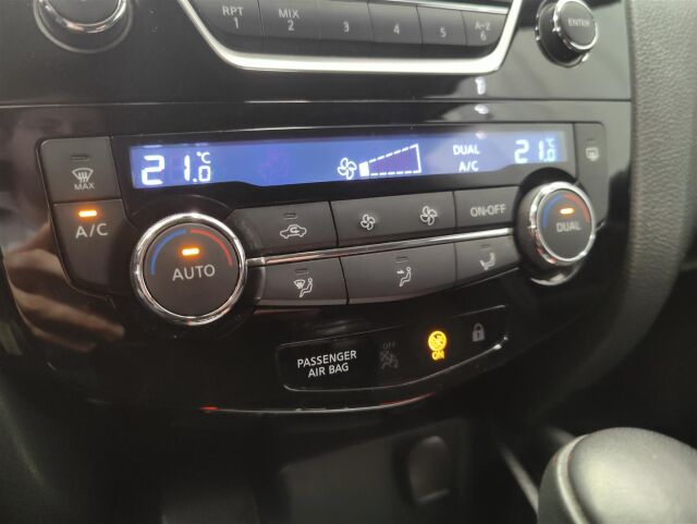 NISSAN Qashqai 2017 DIG-T 115 Acenta 2WD Xtronic E6 Safety Pack