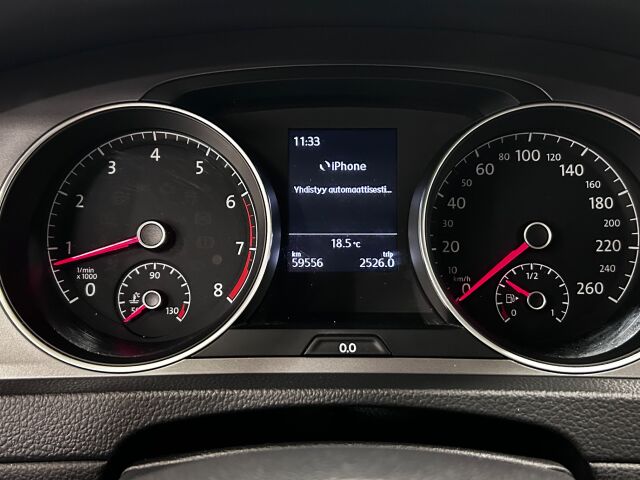 VOLKSWAGEN Golf 2017 Variant Luxline 1,2 TSI 63 kW (85 hv) Webasto, tutkat, vakionopeudensäädin. Defan akun ylläpitolatur