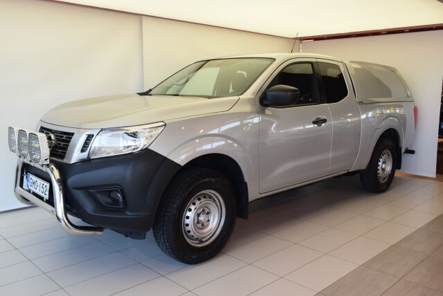 NISSAN Navara 2017 King Cab 2,3 dCi EURO6 160hp MT Visia