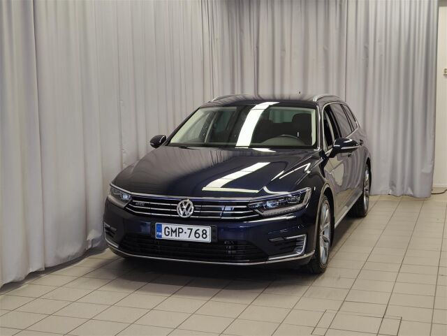 VOLKSWAGEN Passat 2016 Variant GTE Plug-In Hybrid 160 kW (218 hv) DSG-automaatti