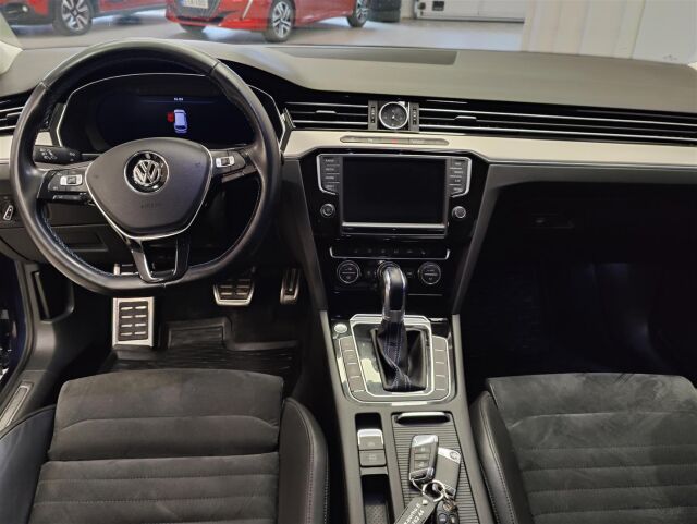 VOLKSWAGEN Passat 2016 Variant GTE Plug-In Hybrid 160 kW (218 hv) DSG-automaatti