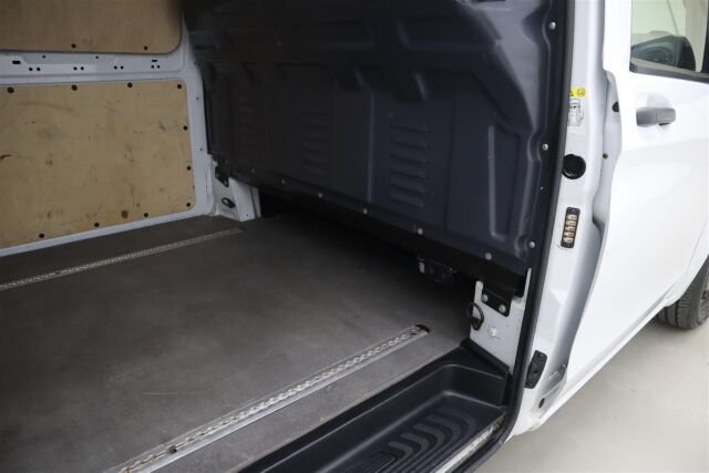 MERCEDES-BENZ Vito 2016 114CDI-3,05/32K keskipitkä A2