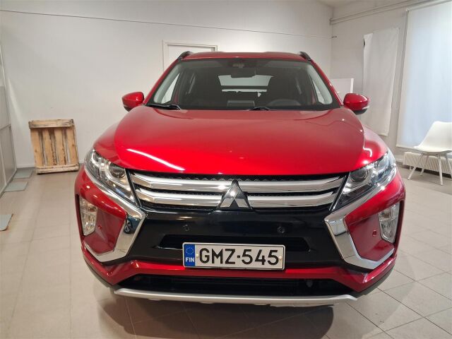 MITSUBISHI Eclipse Cross 2018 1,5 MIVEC Invite Plus Launch CVT 2WD