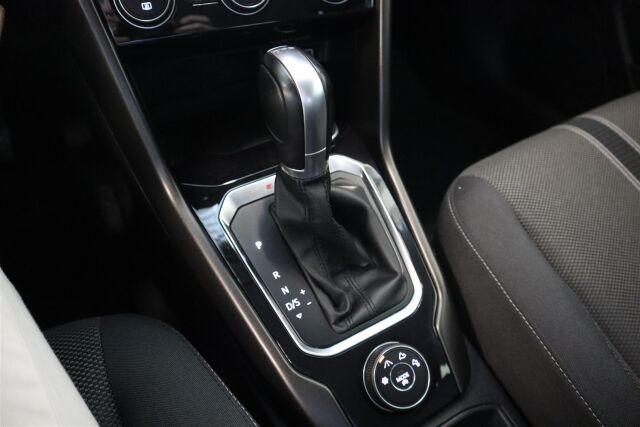 VOLKSWAGEN T-Roc 2018 Style 2,0 TDI SCR 110 kW (150 hv) 4MOTION DSG-automaatti