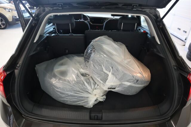 VOLKSWAGEN T-Roc 2018 Style 2,0 TDI SCR 110 kW (150 hv) 4MOTION DSG-automaatti