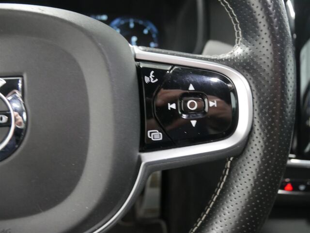 VOLVO V90 2019 D3 AWD R-Design aut