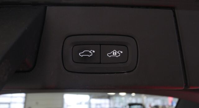 VOLVO V90 2019 D3 AWD R-Design aut