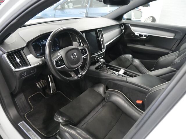 VOLVO V90 2019 D3 AWD R-Design aut