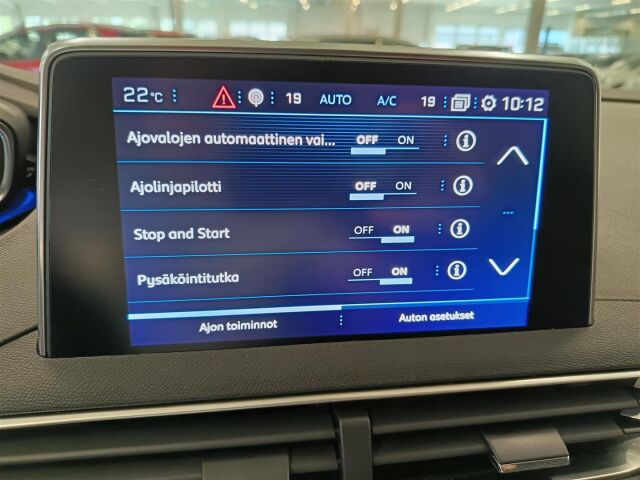 PEUGEOT 5008 2018 Allure PureTech 130 Automaatti