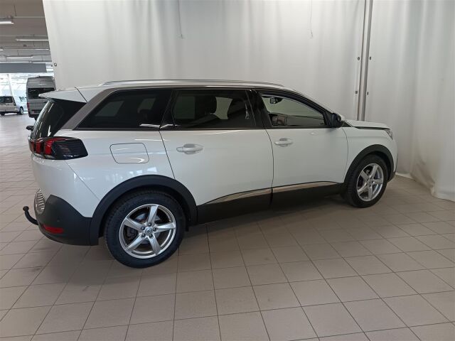 PEUGEOT 5008 2018 Allure PureTech 130 Automaatti