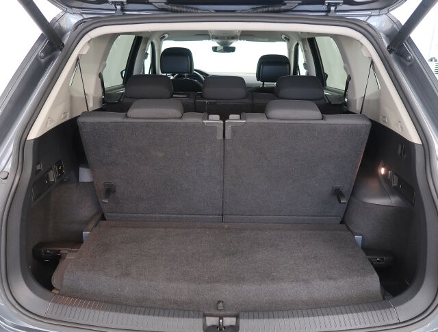 Volkswagen Tiguan Allspace 2019 Highline 2,0 TDI 190 hv 4MOTION DSG-automaatti 7-paikkainen