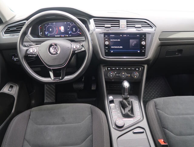 Volkswagen Tiguan Allspace 2019 Highline 2,0 TDI 190 hv 4MOTION DSG-automaatti 7-paikkainen