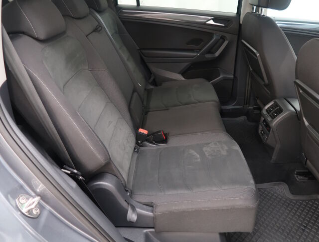 Volkswagen Tiguan Allspace 2019 Highline 2,0 TDI 190 hv 4MOTION DSG-automaatti 7-paikkainen