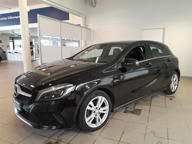 MERCEDES-BENZ A 2016 200 d A