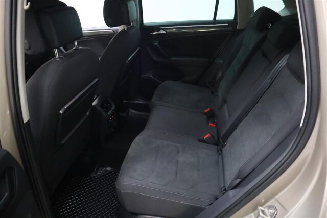 VOLKSWAGEN Tiguan 2019 Highline 2,0 TDI SCR 110 kW (150 hv) 4MOTION DSG-automaatti