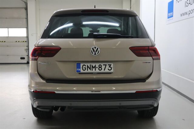 VOLKSWAGEN Tiguan 2019 Highline 2,0 TDI SCR 110 kW (150 hv) 4MOTION DSG-automaatti