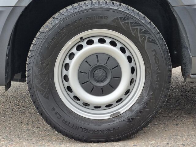 VOLKSWAGEN Crafter 35 2020 35 umpipakettiauto 2,0 TDI 130 kW 4Motion 8at, 4490 "Winter Edition" / Webasto / P-Kamera / ALV