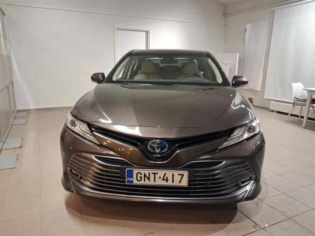 TOYOTA Camry 2019 2,5 Hybrid Premium Business