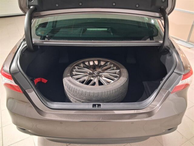 TOYOTA Camry 2019 2,5 Hybrid Premium Business
