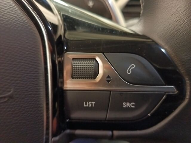 PEUGEOT 5008 2020 Motion Allure PureTech 130 EAT8-automaatti