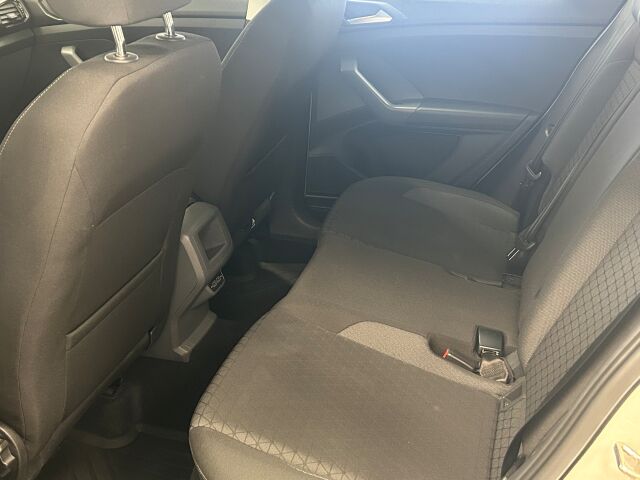 VOLKSWAGEN T-Cross 2019 Style 1,0 TSI 85 kW siisti auto yhdeltä omistajalta.