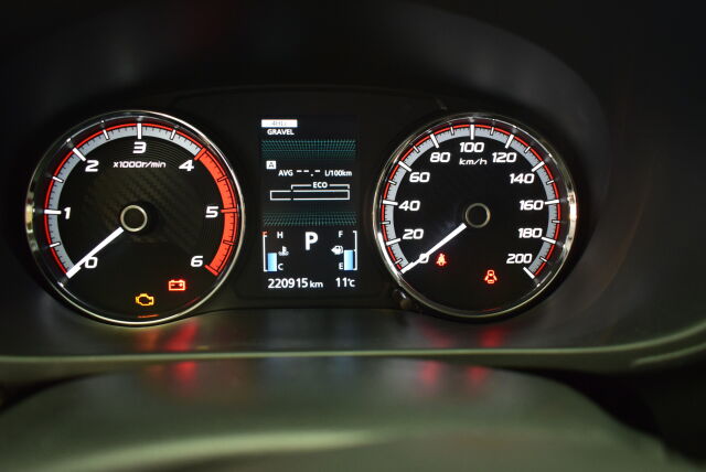 MITSUBISHI L200 2019 Double Cab 2,2 Di-D Intense AT 5-paikkainen, sis. ALV %
