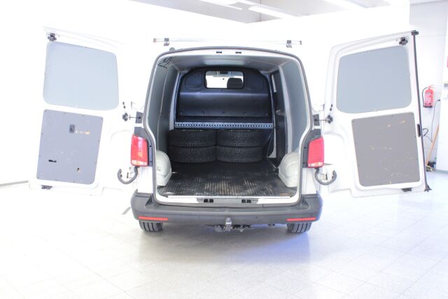 VOLKSWAGEN Transporter 2020 umpipakettiauto Pitkä 2,0 TDI 81 kW