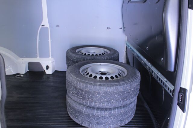 VOLKSWAGEN Transporter 2020 umpipakettiauto Pitkä 2,0 TDI 81 kW