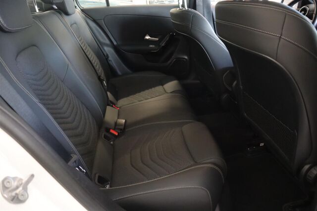 MERCEDES-BENZ A 2020 200 d 4MATIC A sedan Business Style