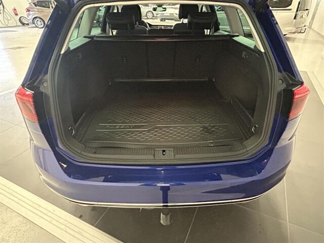 VOLKSWAGEN Passat 2020 Variant R-Line 1,5 TSI EVO 110 kW DSG-automaatti
