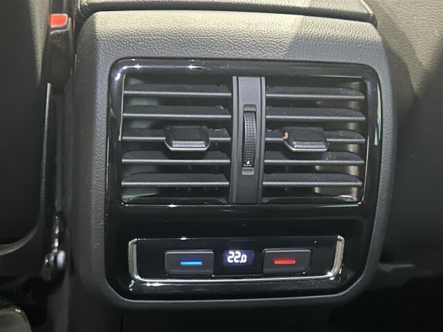 VOLKSWAGEN Passat 2020 Variant R-Line 1,5 TSI EVO 110 kW DSG-automaatti