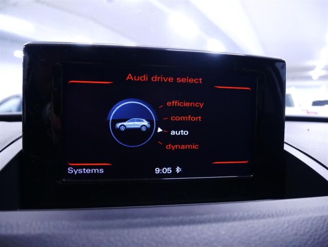 AUDI Q3 2017 Business 2,0 TDI clean diesel 110 kW quattro S tronic