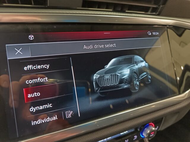 AUDI Q3 2020 Sportback Business 35 TDI 110 kW quattro S tronic**TYYLIKÄS NELIKKO KAIKILLA MAUTEILLA**