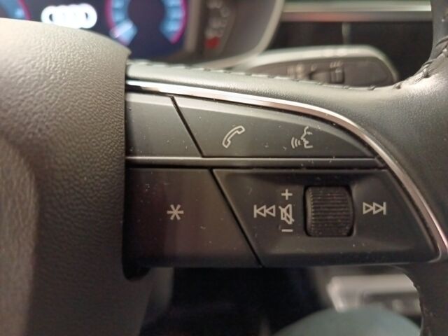 AUDI Q3 2020 Sportback Business 35 TDI 110 kW quattro S tronic**TYYLIKÄS NELIKKO KAIKILLA MAUTEILLA**